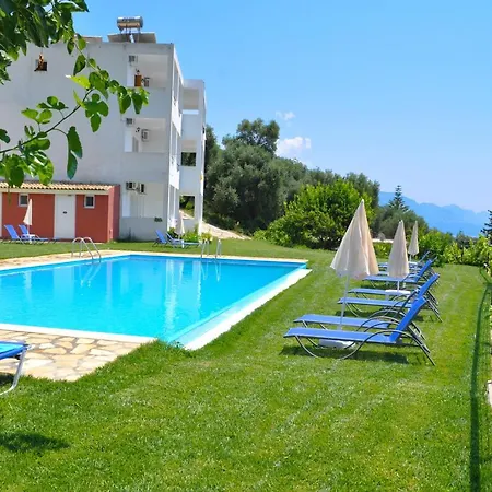 Apartment Paradise And Studio With Swimming Pool In Beach, Corfu Pelekas