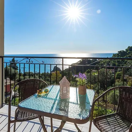 Apartment Paradise And Studio With Swimming Pool In Beach, Corfu *
